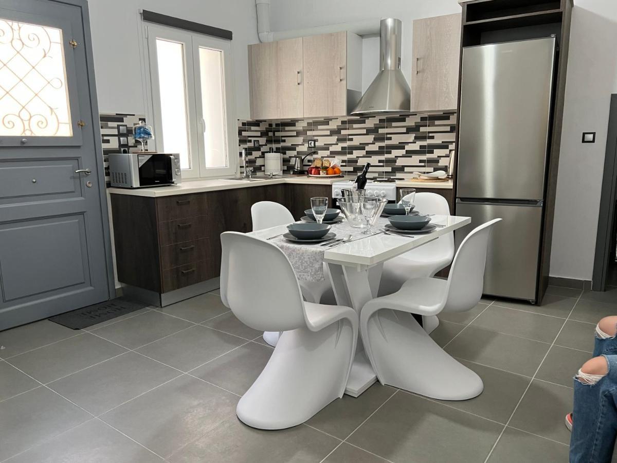 Thania'S House ,4 Minutes From The Center Of Hermoulis Ermoupoli Exterior foto